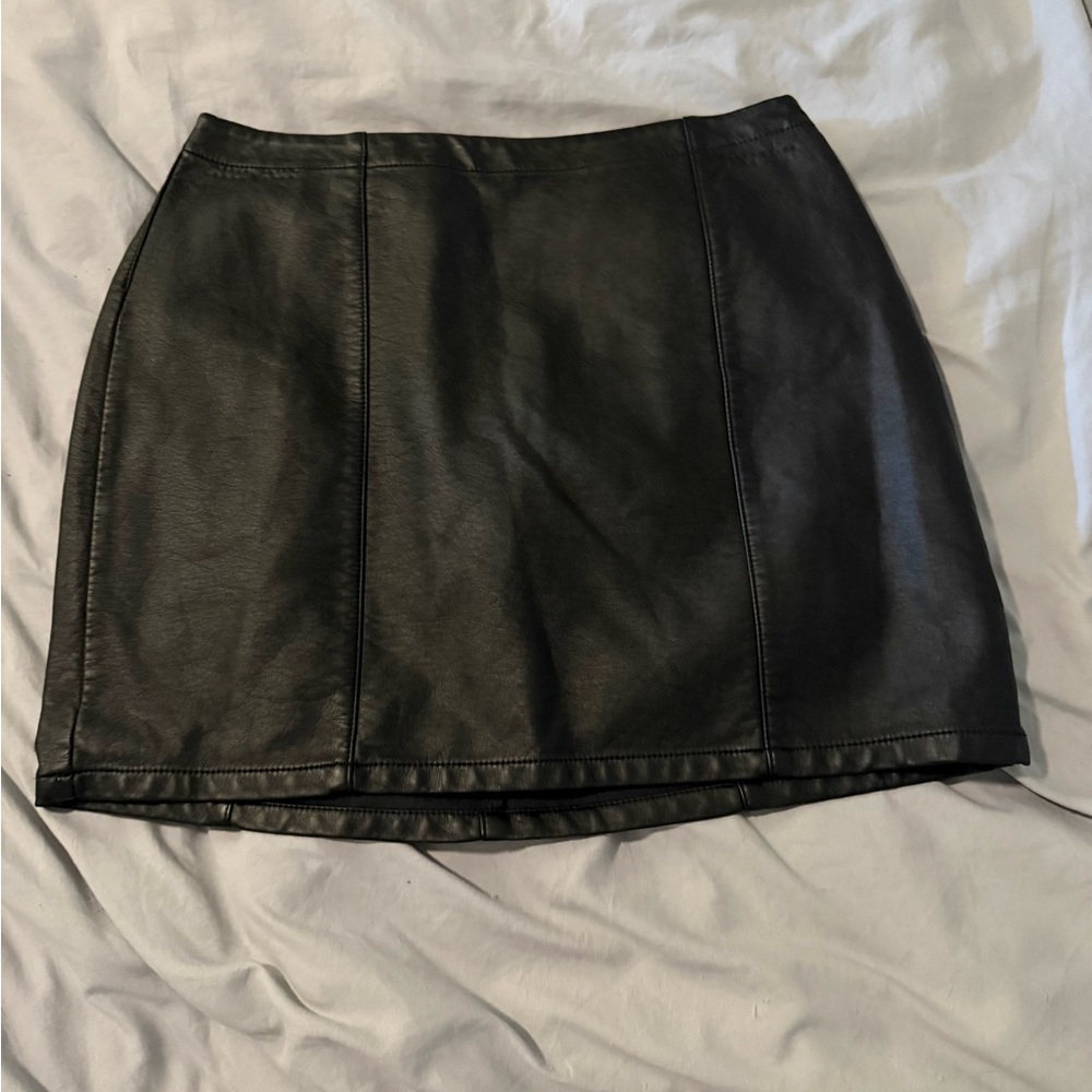 Forever 21 Faux Leather Mini Skirt - Women's